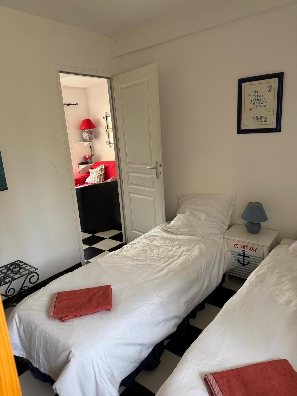 Birchbank Cottage - Disney 30Min Coulommiers Bagian luar foto