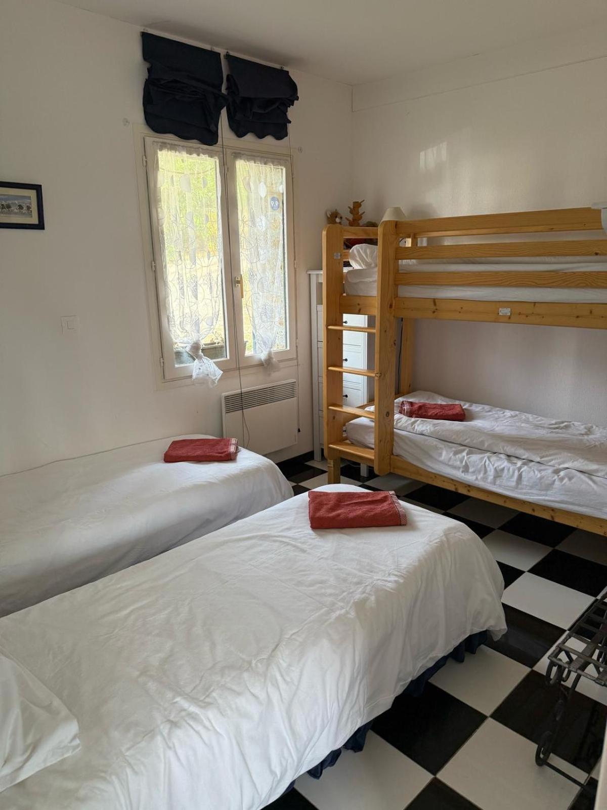 Birchbank Cottage - Disney 30Min Coulommiers Bagian luar foto